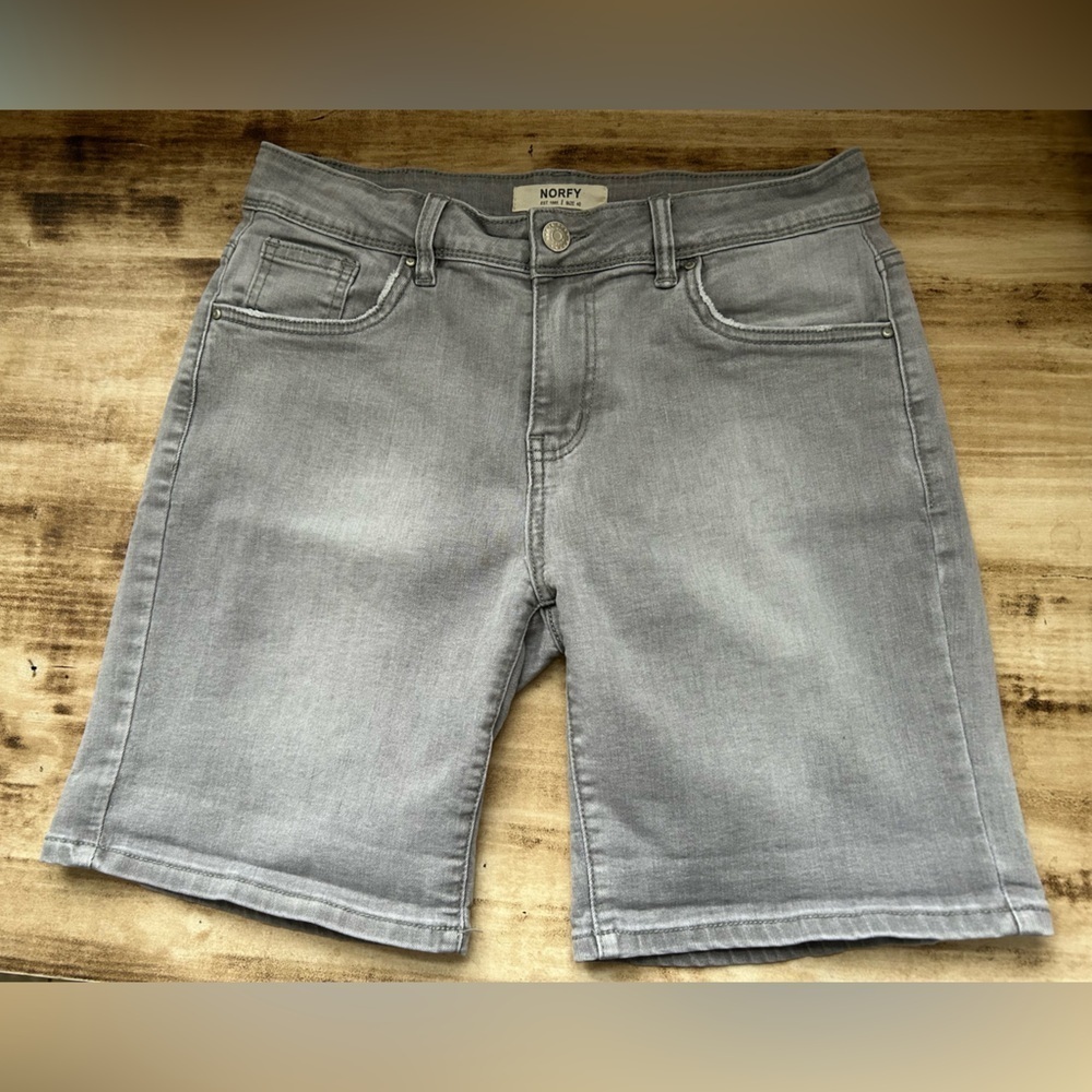 Norfy Grey Faded Jean Shorts - Picture 11 of 11